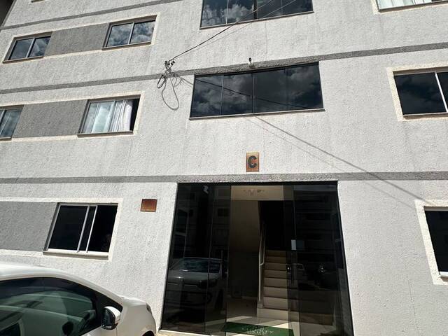 #37 - Apartamento para Venda em Valparaíso de Goiás - GO - 1